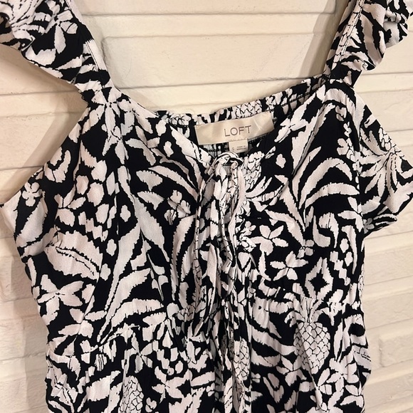 Loft Black and White Pineapple Ruffle Halter Top, Women Size Small - Picture 5 of 9